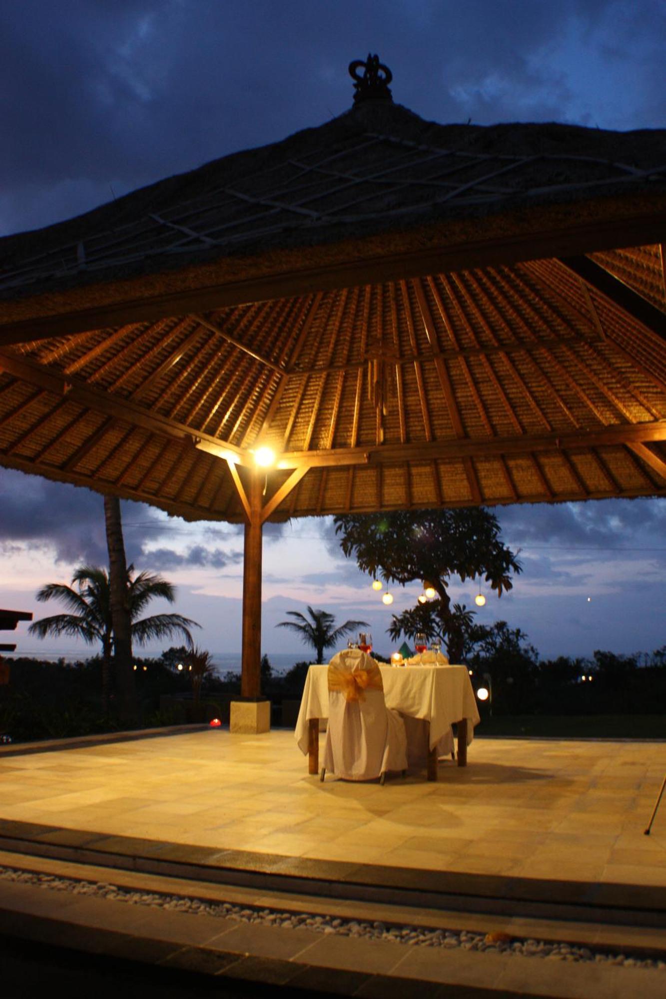 New Kuta Hotel By Lorin Uluwatu  Exterior photo