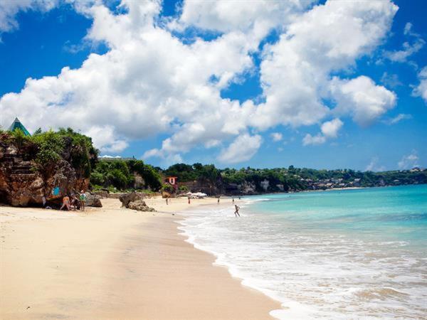 New Kuta Hotel By Lorin Uluwatu  Exterior photo